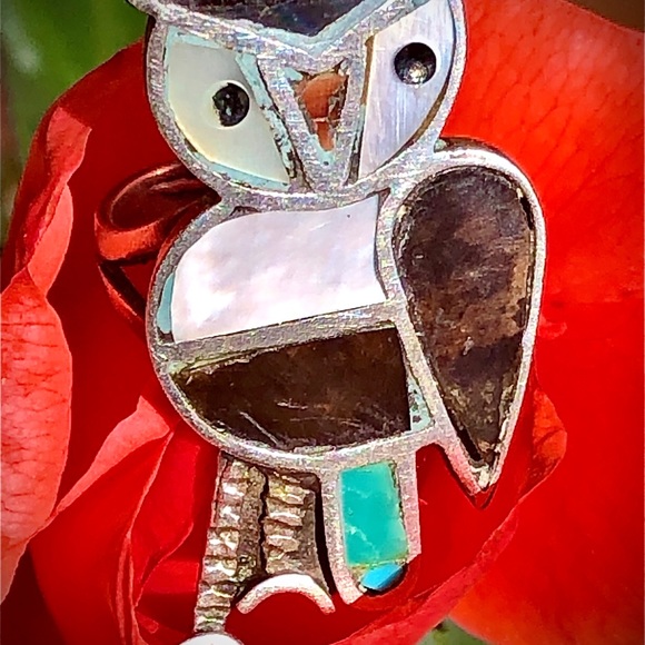 ⭐️💲SOLD💲⭐️ Vintage Sterling Silver & Stones Navajo Owl Ring - Picture 8 of 16
